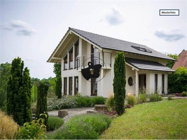 House for sale in Heemsen, Germany