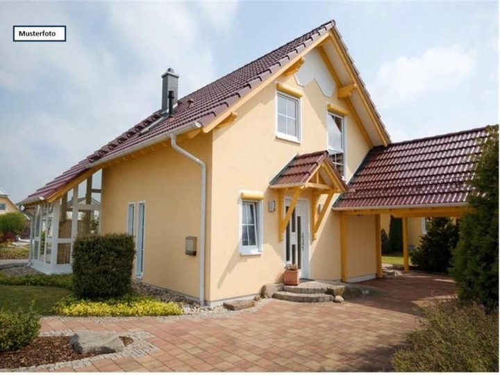 House for sale in Ottendorf-Okrilla, Germany