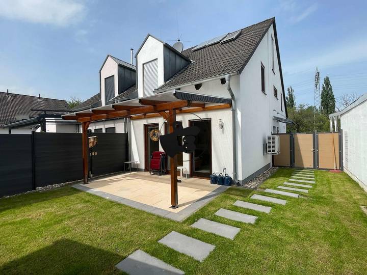 House for sale in Sinzig, Germany