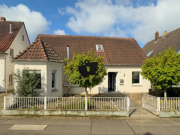 House for sale in Porta Westfalica                   - Nordrhein-Westfalen, Germany