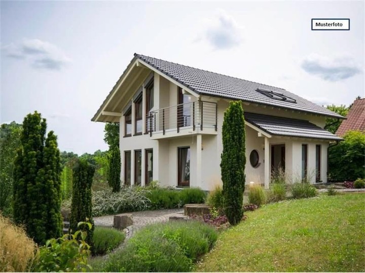 House for sale in Radeburg, Germany