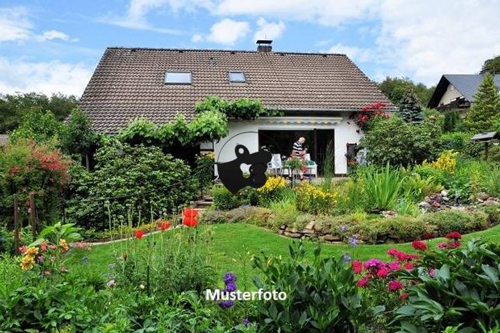 house for sale in Monchsroth, Germany