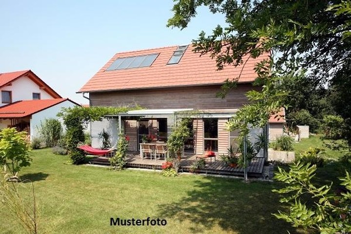 House for sale in Barsinghausen, Germany