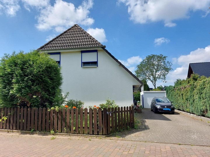 House for sale in Lehrte                   - Niedersachsen, Germany