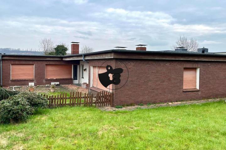 house for sale in Arnsberg                   - Nordrhein-Westfalen, Germany