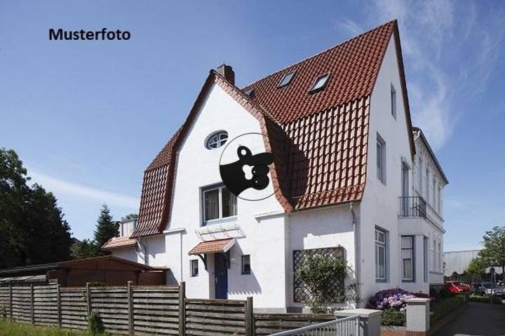 House for sale in Hambrucken, Germany