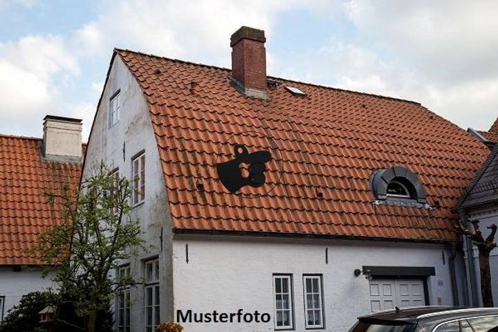 House for sale in Lossatal, Germany