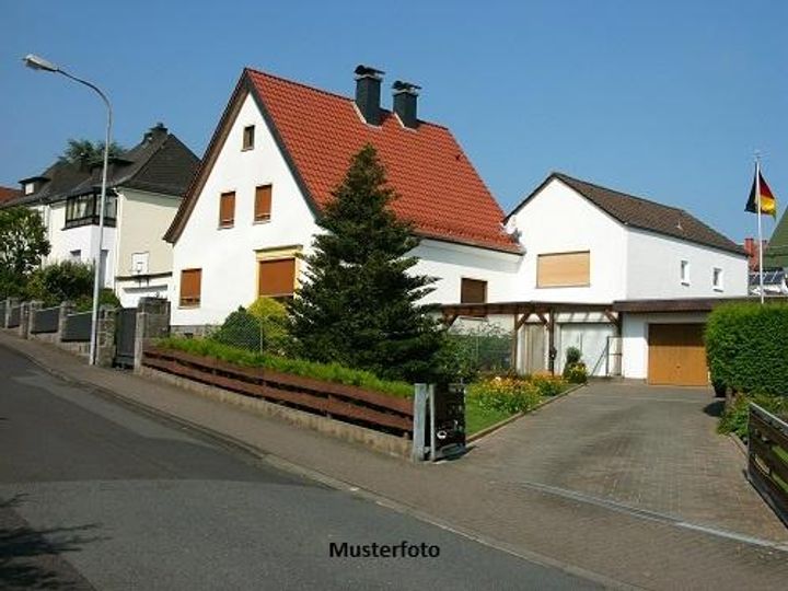 House for sale in Arzberg, Germany