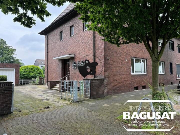 House for sale in Mulheim, Germany