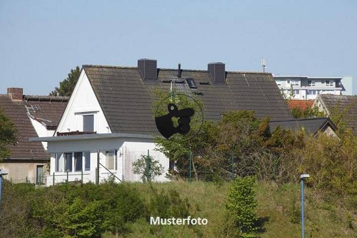 House for sale in Hambrucken, Germany