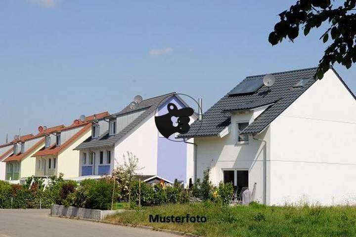 house for sale in Hohenhameln, Germany