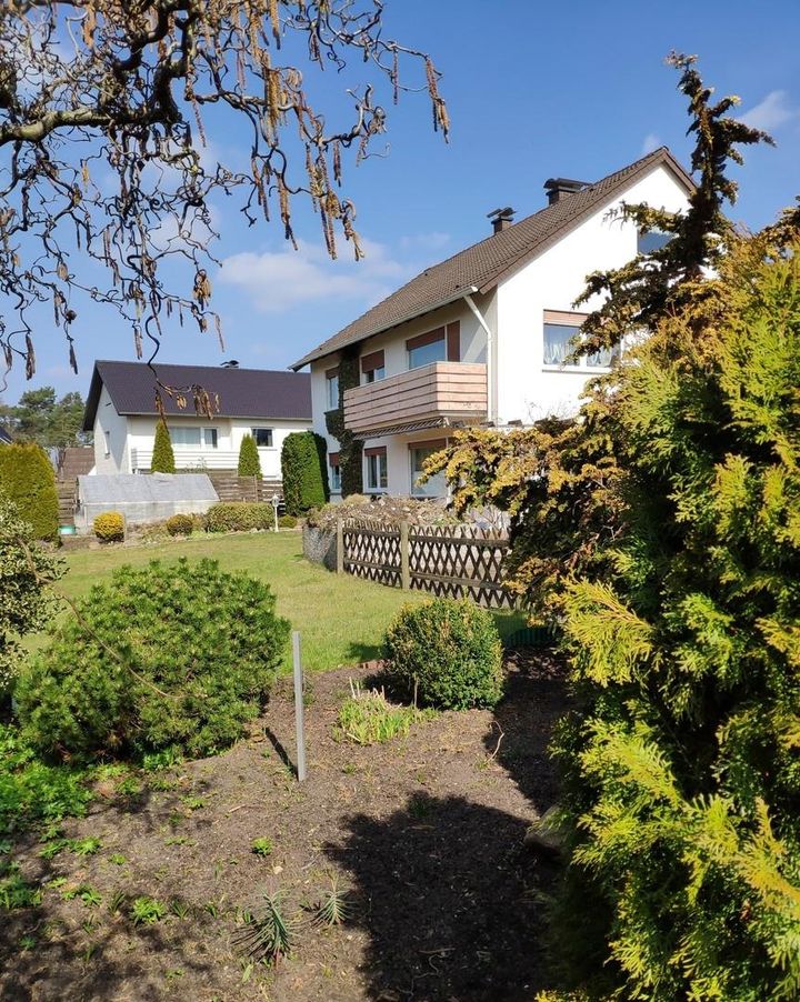 House for sale in Schloß Holte-Stukenbrock                   - Nordrhein-Westfalen, Germany