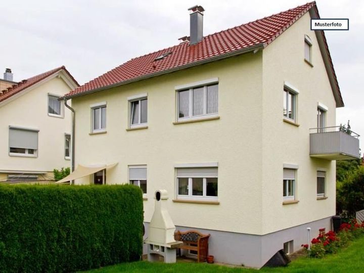 House for sale in Garbsen, Germany