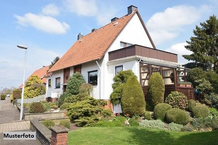 House for sale in Garbsen, Germany