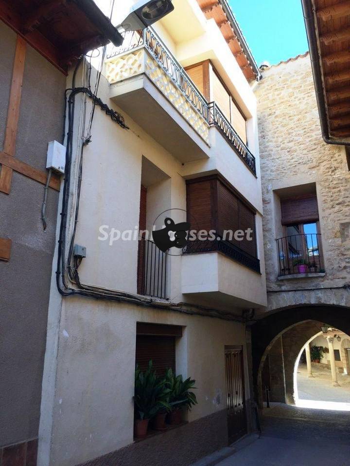 7 bedrooms house in Monroyo, Teruel, Spain