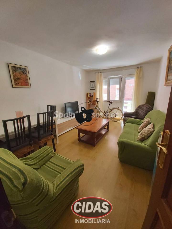 2 bedrooms other in Oviedo, Asturias, Spain