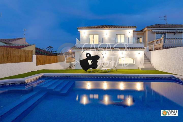 4 bedrooms other in Torrevieja, Alicante, Spain