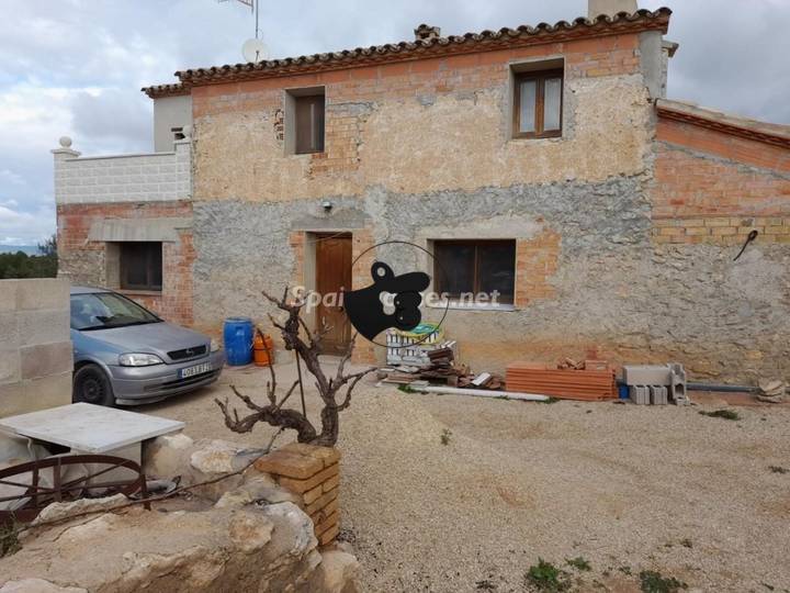 5 bedrooms house in Tivissa, Tarragona, Spain