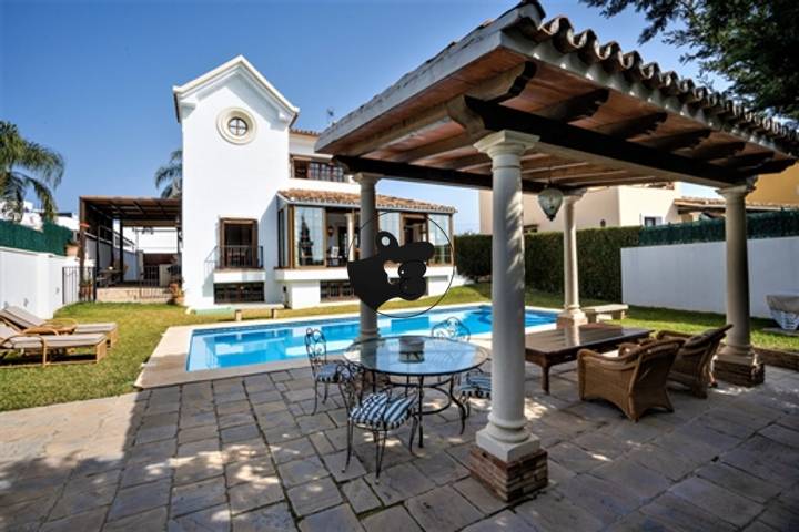 5 bedrooms house in San Pedro de Alcantara, Spain