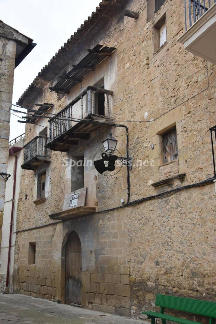 house in Torre del Compte, Teruel, Spain