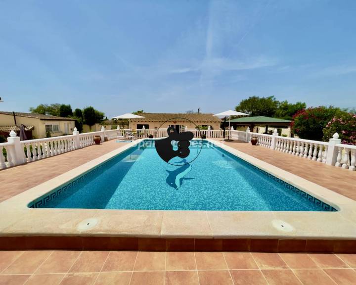 5 bedrooms other in Catral, Alicante, Spain