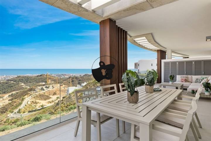 3 bedrooms apartment in Benahavis, Spain