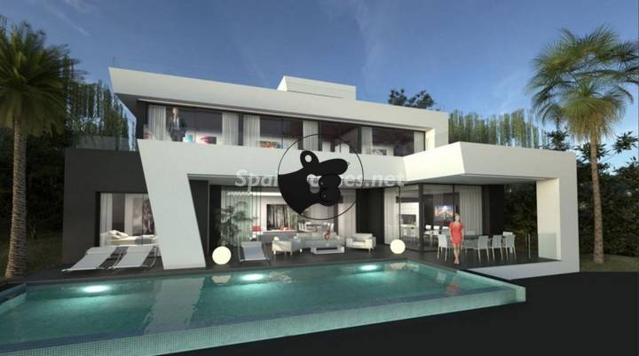 4 bedrooms other in Estepona, Malaga, Spain