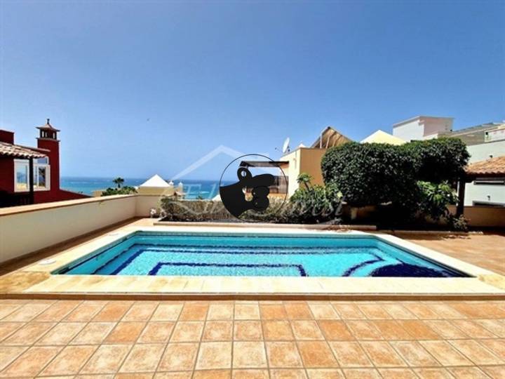 4 bedrooms other in Playas de Fanabe, Spain