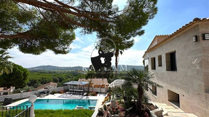 5 bedrooms house in Castell-Platja dAro, Spain