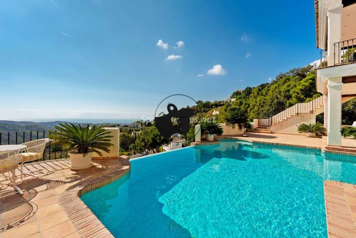 4 bedrooms other in Benahavis, Malaga, Spain