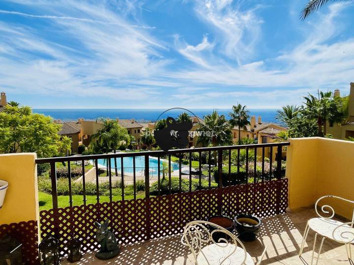 2 bedrooms apartment in Benahavis, Malaga, Spain