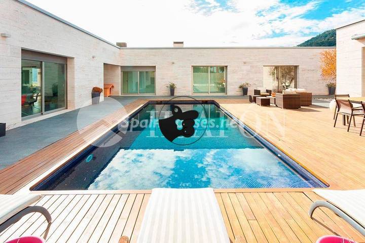 4 bedrooms house in Vallromanes, Barcelona, Spain