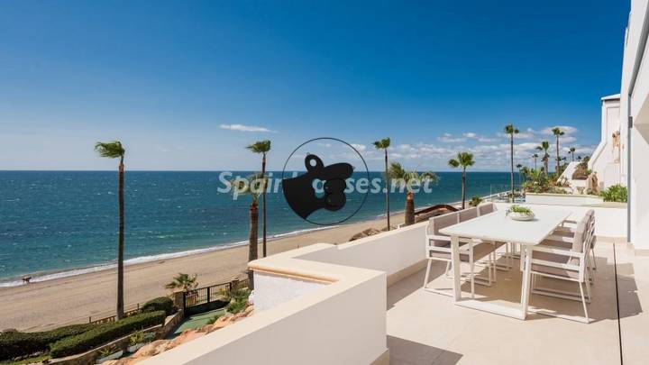 4 bedrooms house in Estepona, Spain