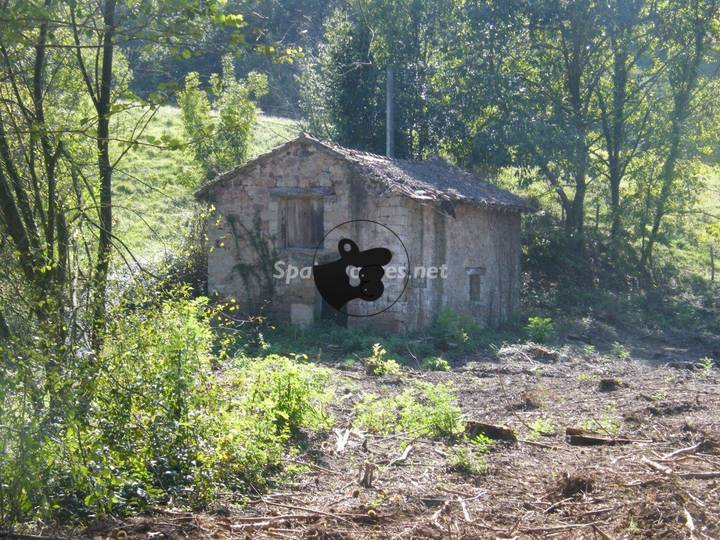 house in Puente Viesgo, Cantabria, Spain