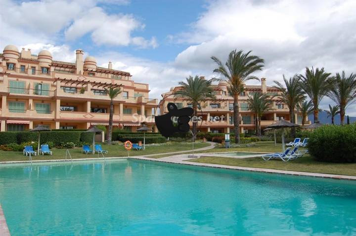 2 bedrooms apartment in Benahavis, Spain