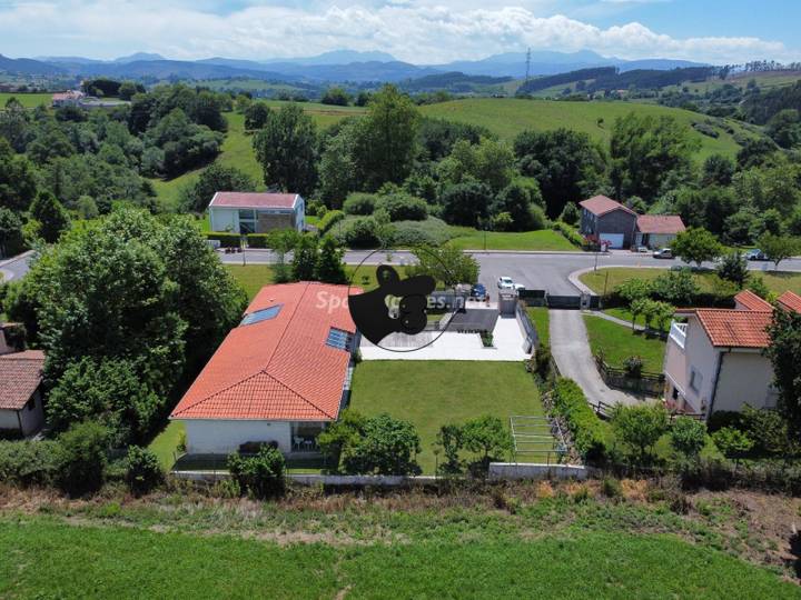 4 bedrooms other in Villaverde de Pontones, Cantabria, Spain