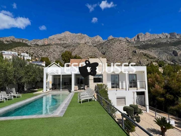 5 bedrooms house in Altea, Spain