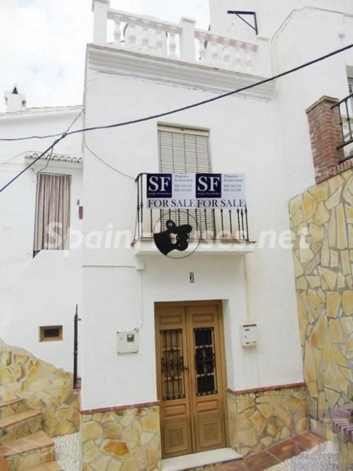 2 bedrooms house in Sayalonga, Malaga, Spain