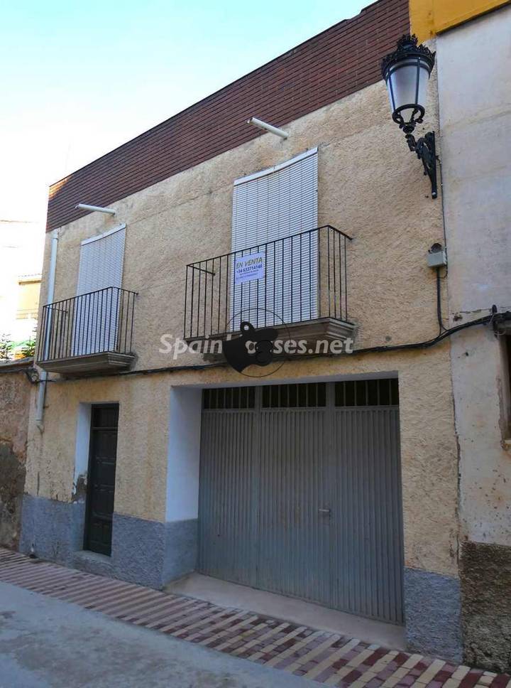 3 bedrooms house in Maella, Zaragoza, Spain