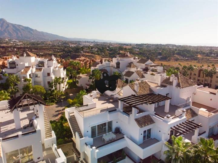 2 bedrooms house in Benahavis, Spain