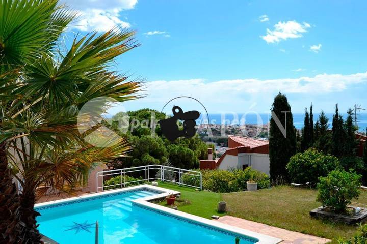 4 bedrooms house in Alella, Barcelona, Spain