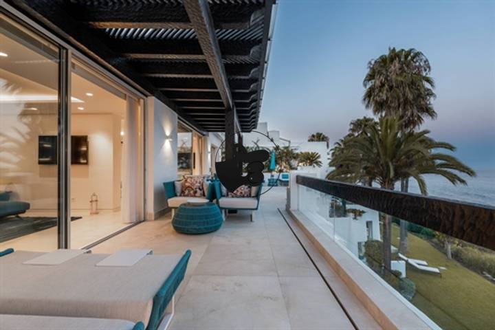 6 bedrooms apartment in Marbella, Spain