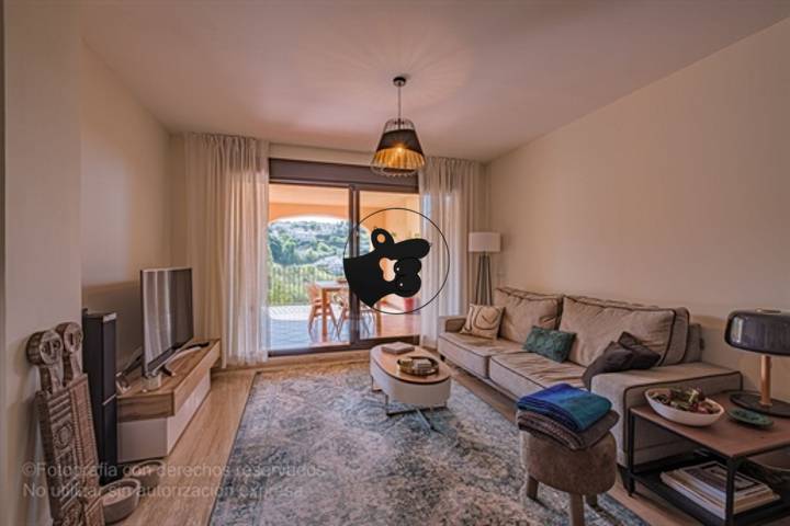 2 bedrooms apartment in Estepona, Spain