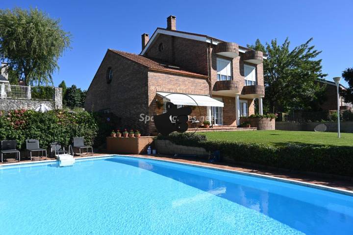 4 bedrooms other in Pielagos, Cantabria, Spain