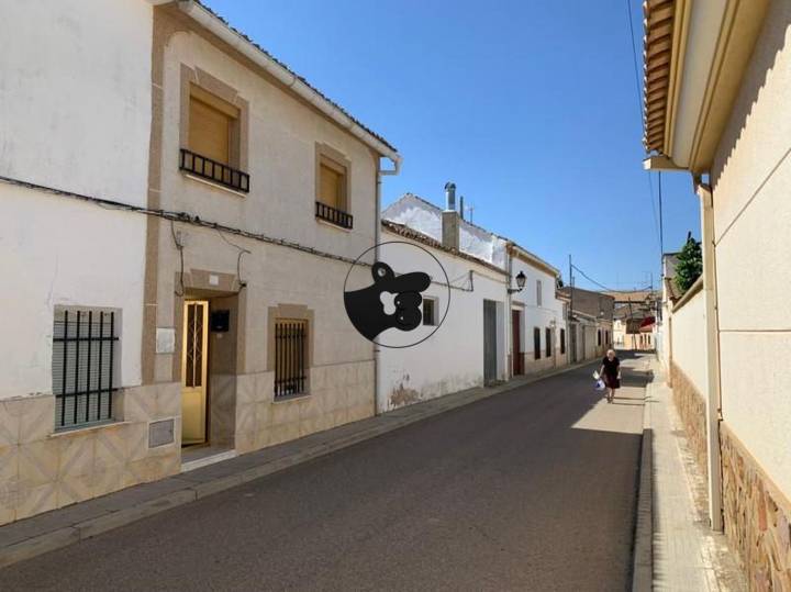 4 bedrooms house in Casas de Benitez, Cuenca, Spain