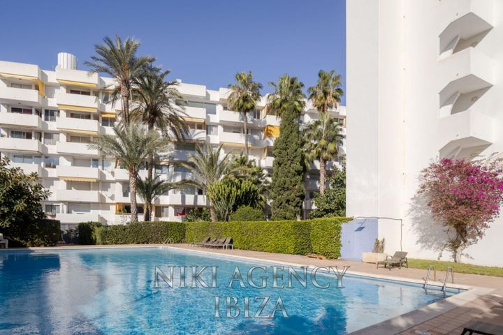 2 bedrooms apartment for sale in Marina Botafoc - Talamanca, Spain