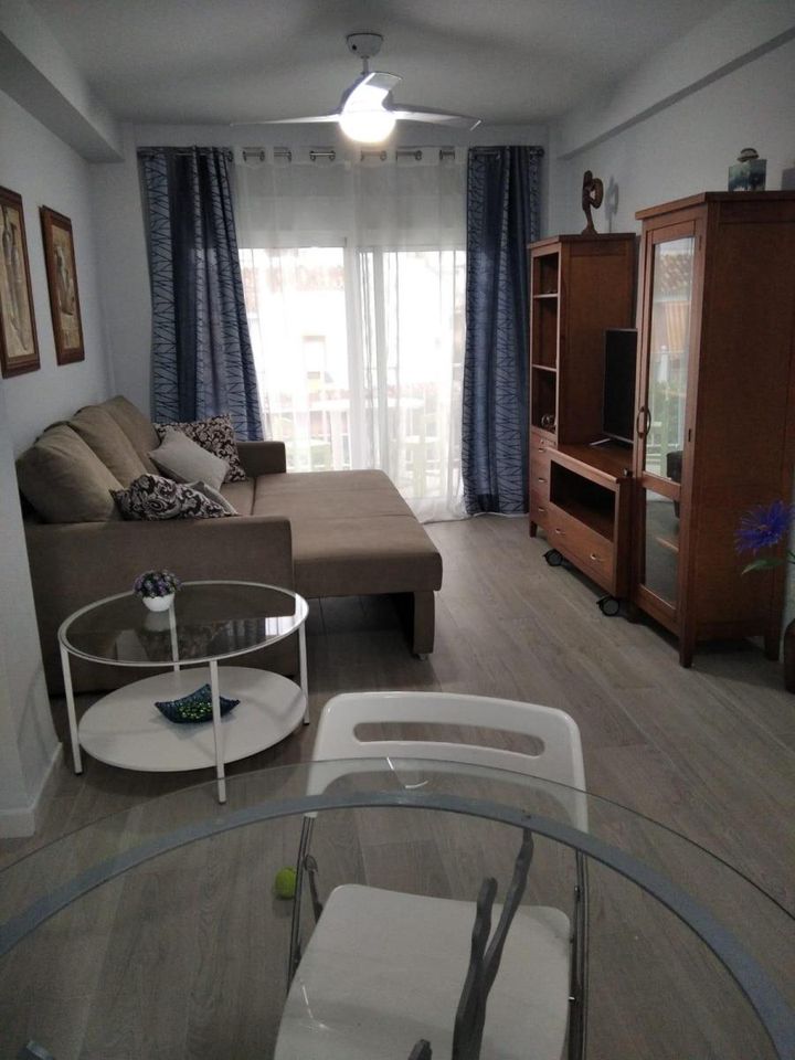 2 bedrooms apartment for rent in Fuengirola, Spain