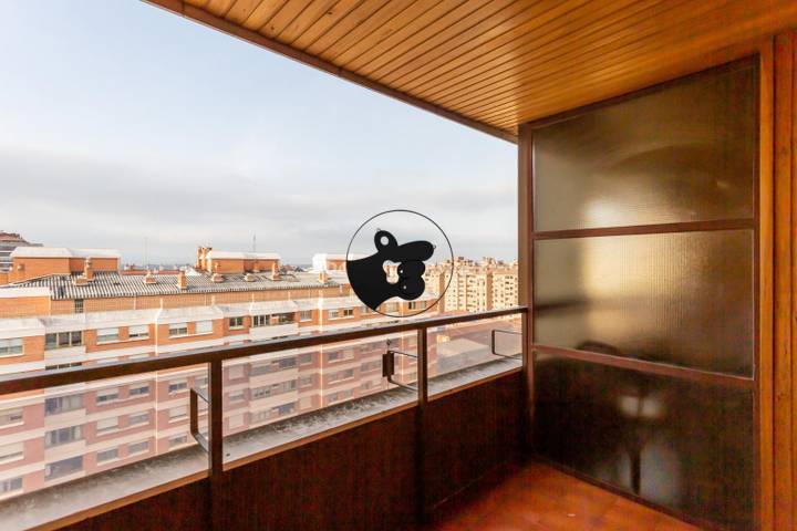 4 bedrooms apartment in Pamplona, Navarre, Spain