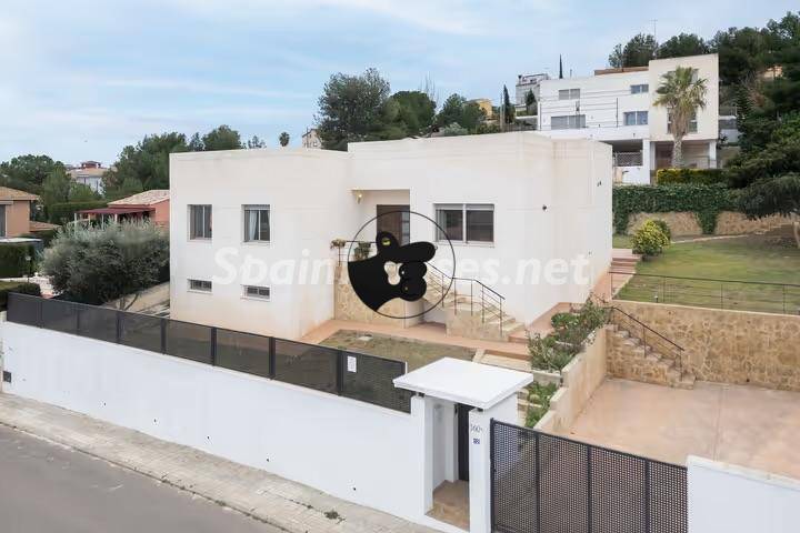 3 bedrooms house for rent in Chiva, Valencia, Spain