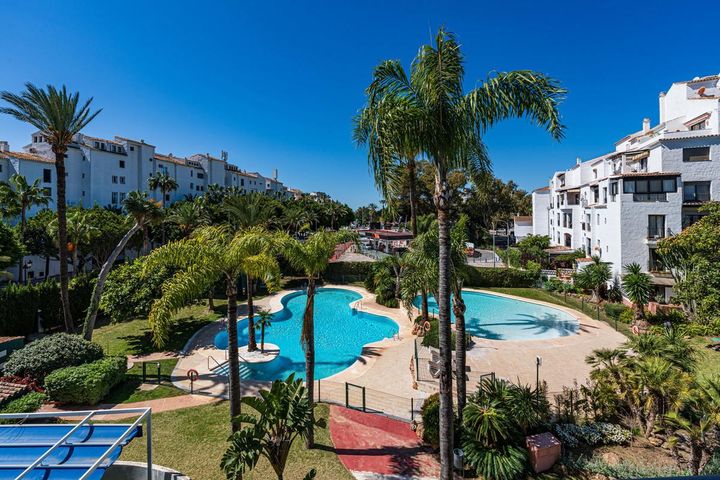 3 bedrooms apartment for sale in Puerto Banus, Spain